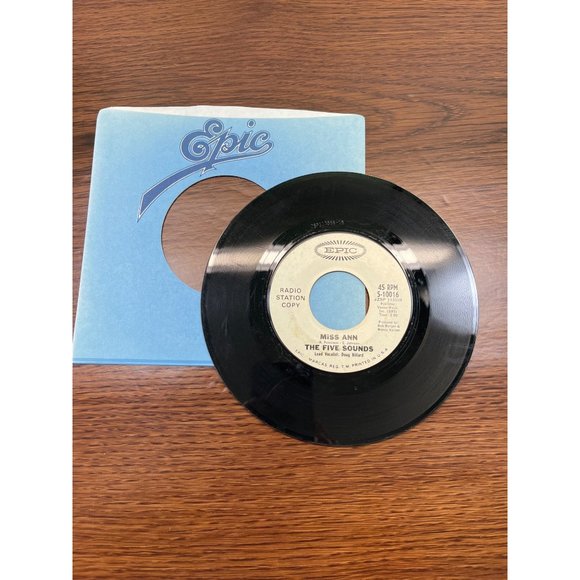 The Five Sounds Peanut Butter / Miss Ann 45 Garage Rock Promo Epic 5-10016 - Picture 4 of 4